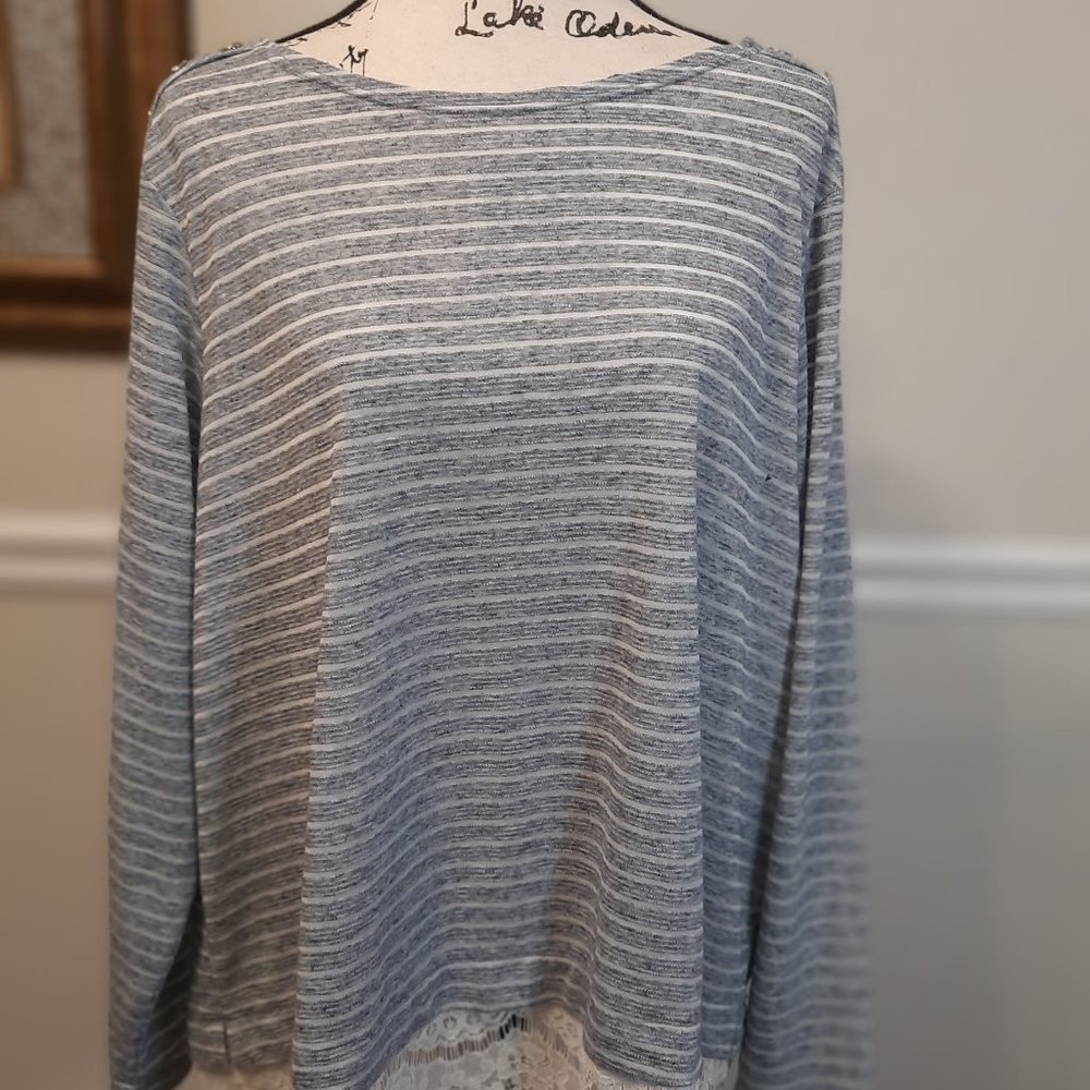 New Directions 3x Striped Semi Sheer Lace Hehm Gray Top
